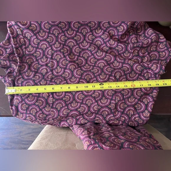 Wrap dress. Fall colors. Midi length. Size XL. - Picture 6 of 9